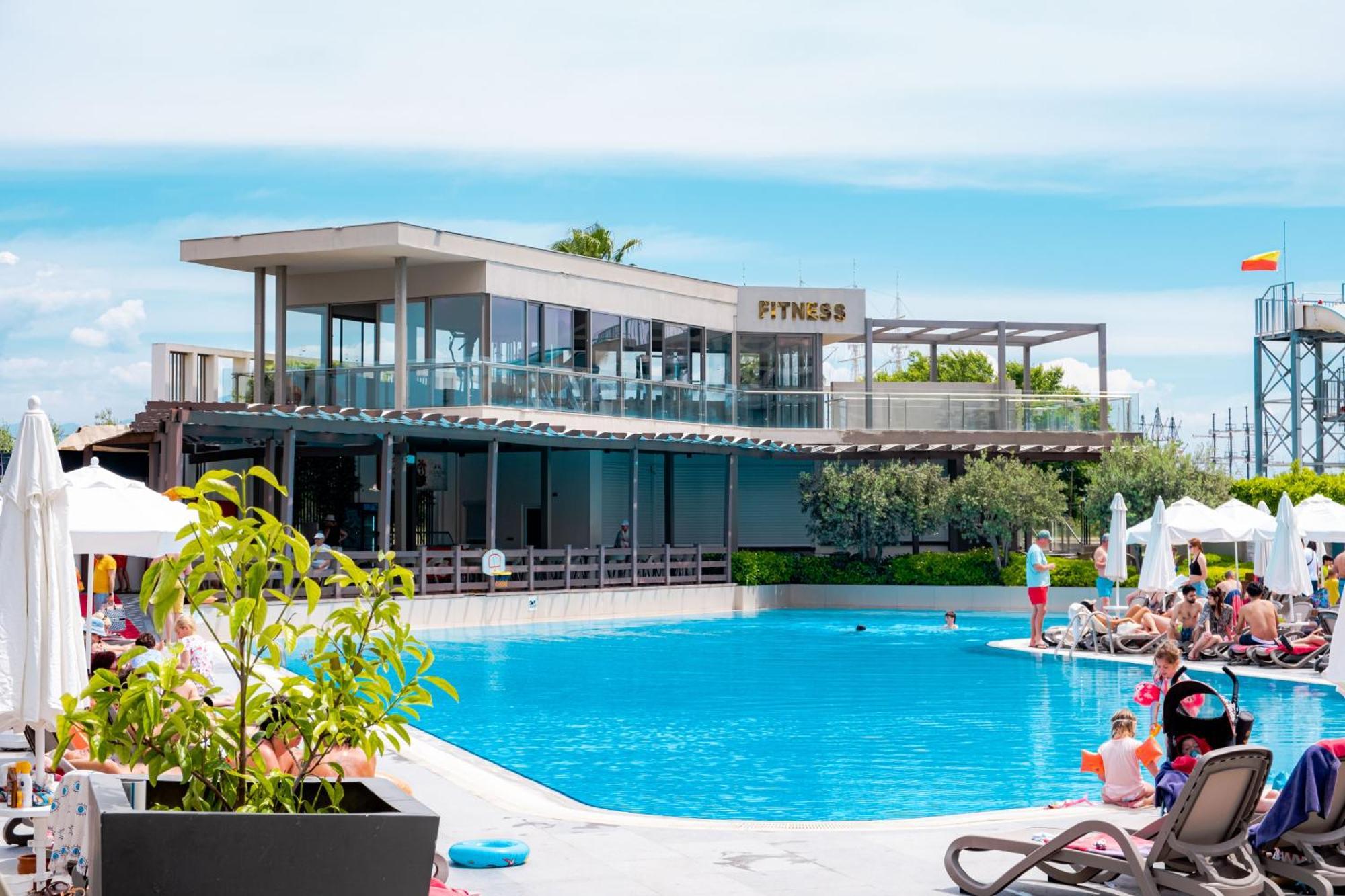 Riolavitas Resort & Spa Side Exterior photo