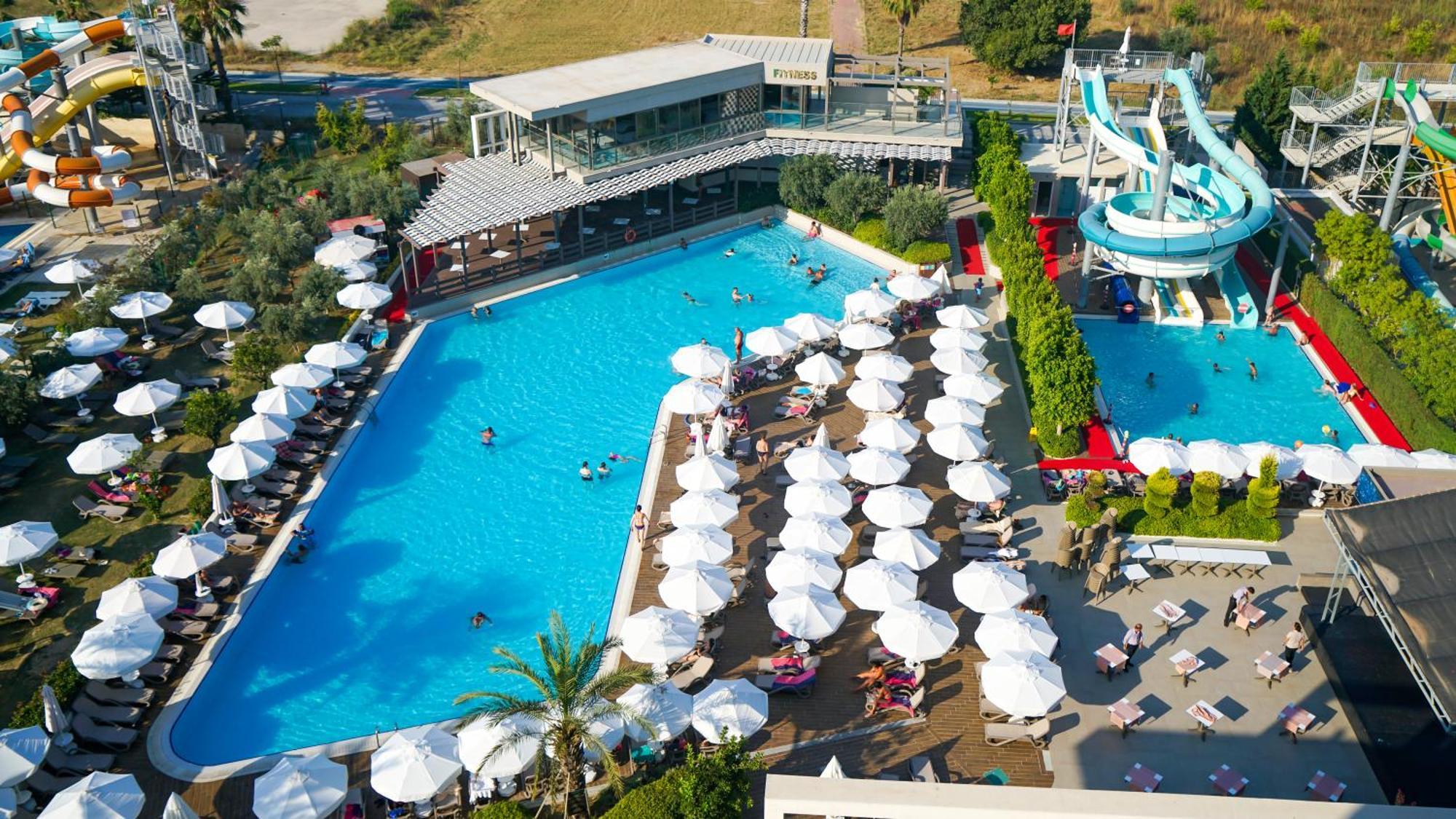 Riolavitas Resort & Spa Side Exterior photo